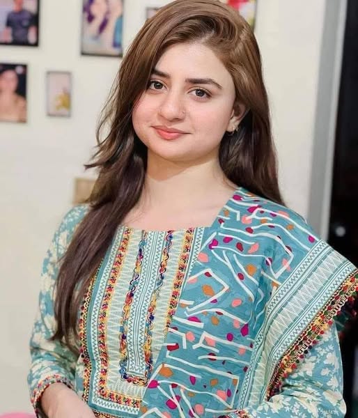 Unique dp for Girls