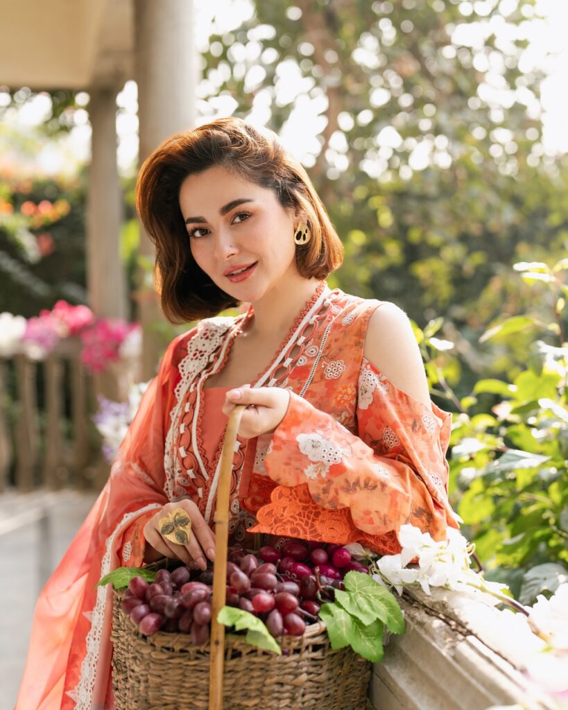 hania aamir height