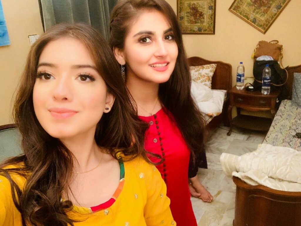 hiba bukhari old photos